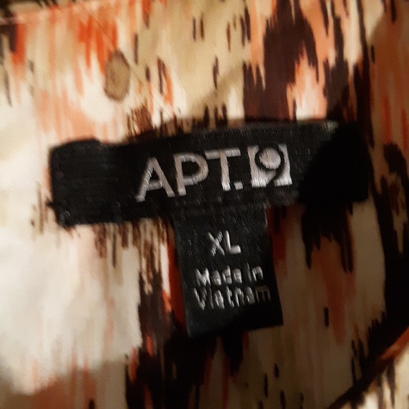 Top - Picture 4 of 4